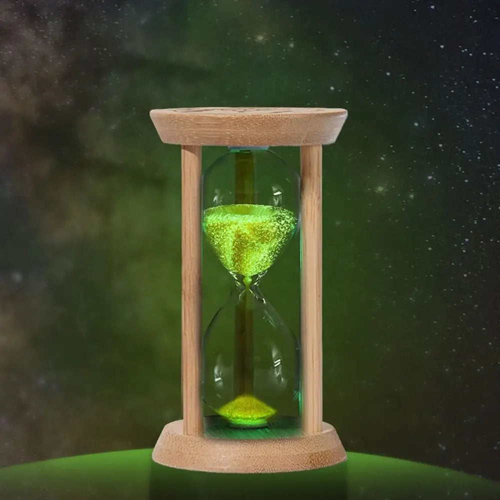 Leuchtende Sanduhr, Aus Bambus Und Glas