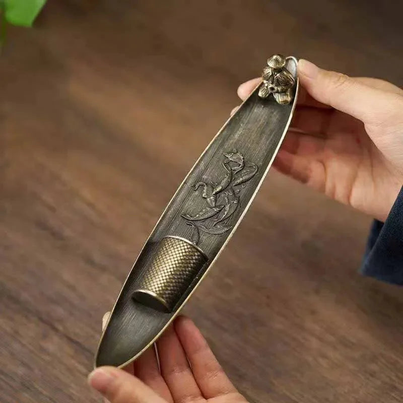 Räucherstäbchenhalter Im Alten Fischerboot-Design, Aus Metall